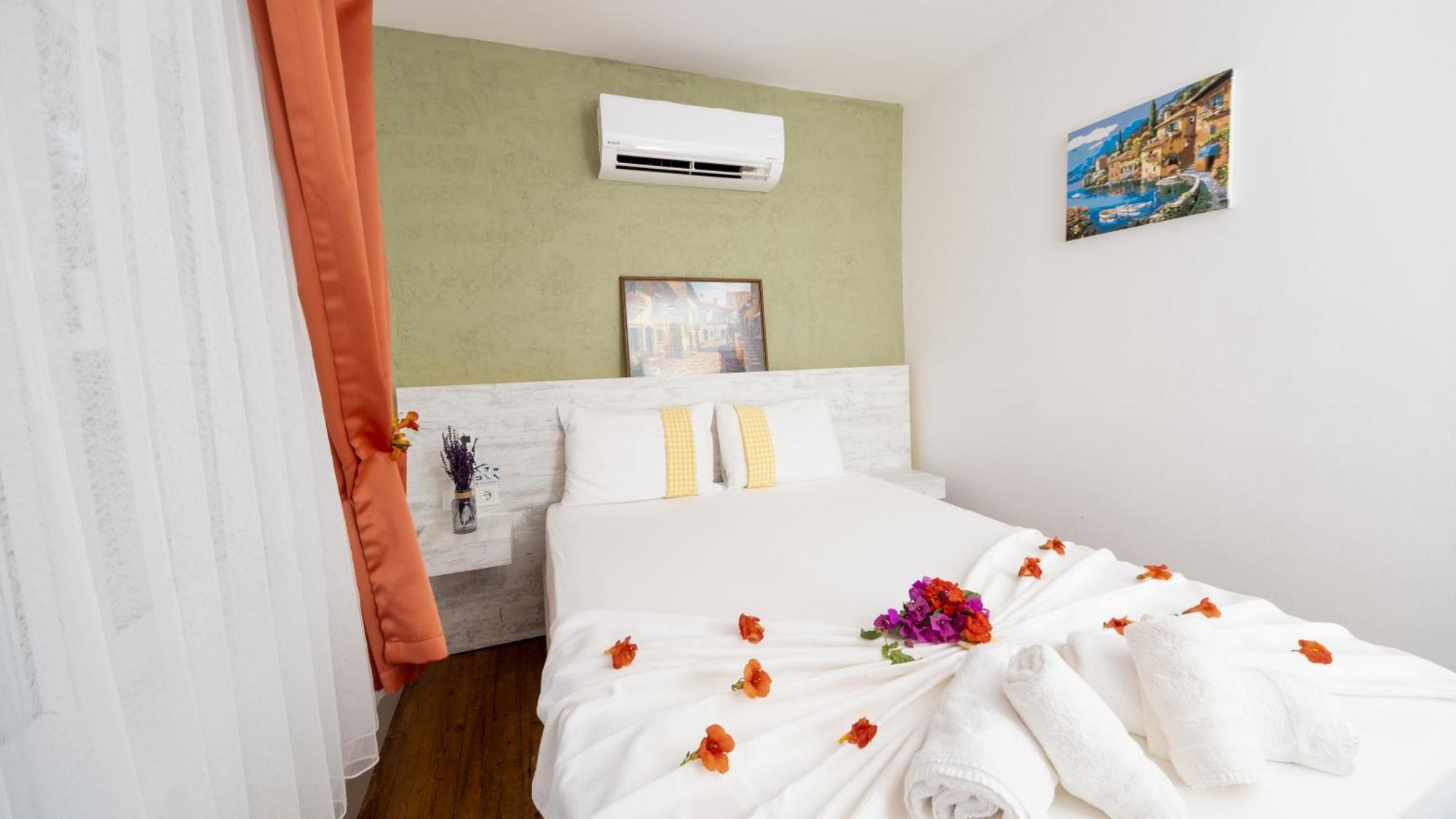 Lime Bozcaada Hotel Ngoại thất bức ảnh