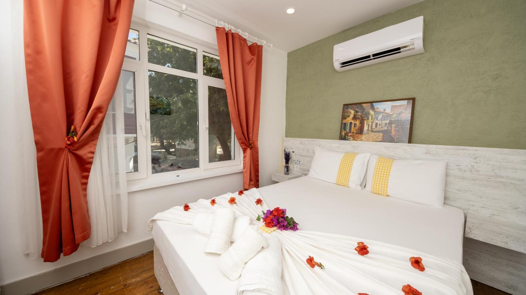 Lime Bozcaada Hotel Ngoại thất bức ảnh